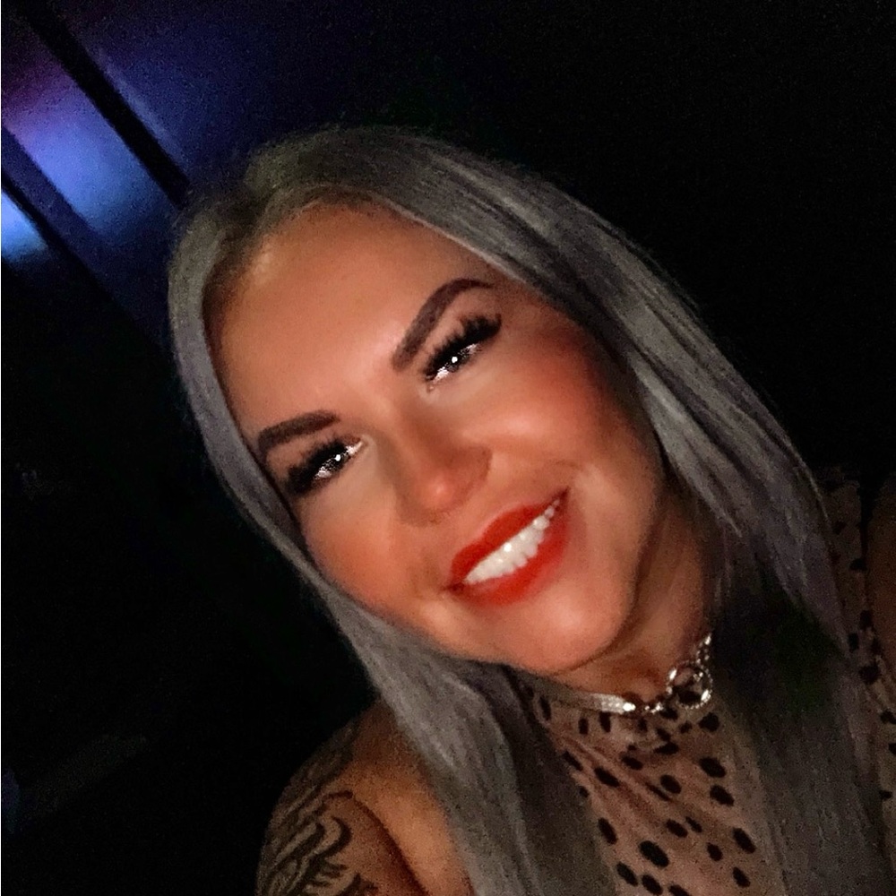 Meet your Posher, Inna
